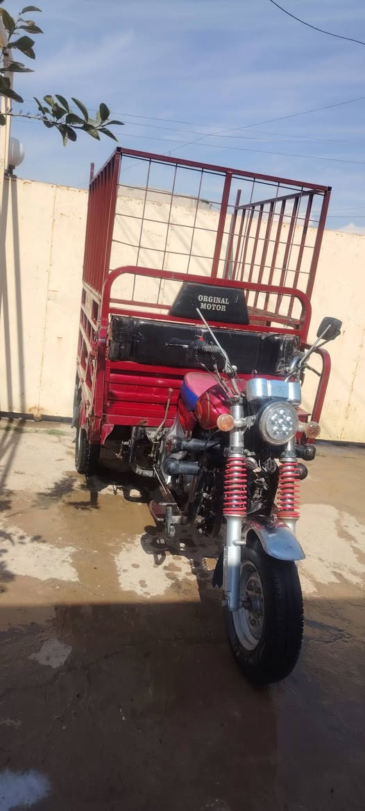 ستوته للبيع موديل ٢١ وماطور موديل ٢٤ سيفان
للاستفسار الاتصال على الرقم ***********
