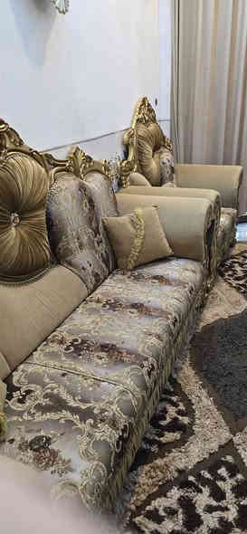 طخم ملكي مستخدم قليل
العنوان بغداد السيديه
***********
