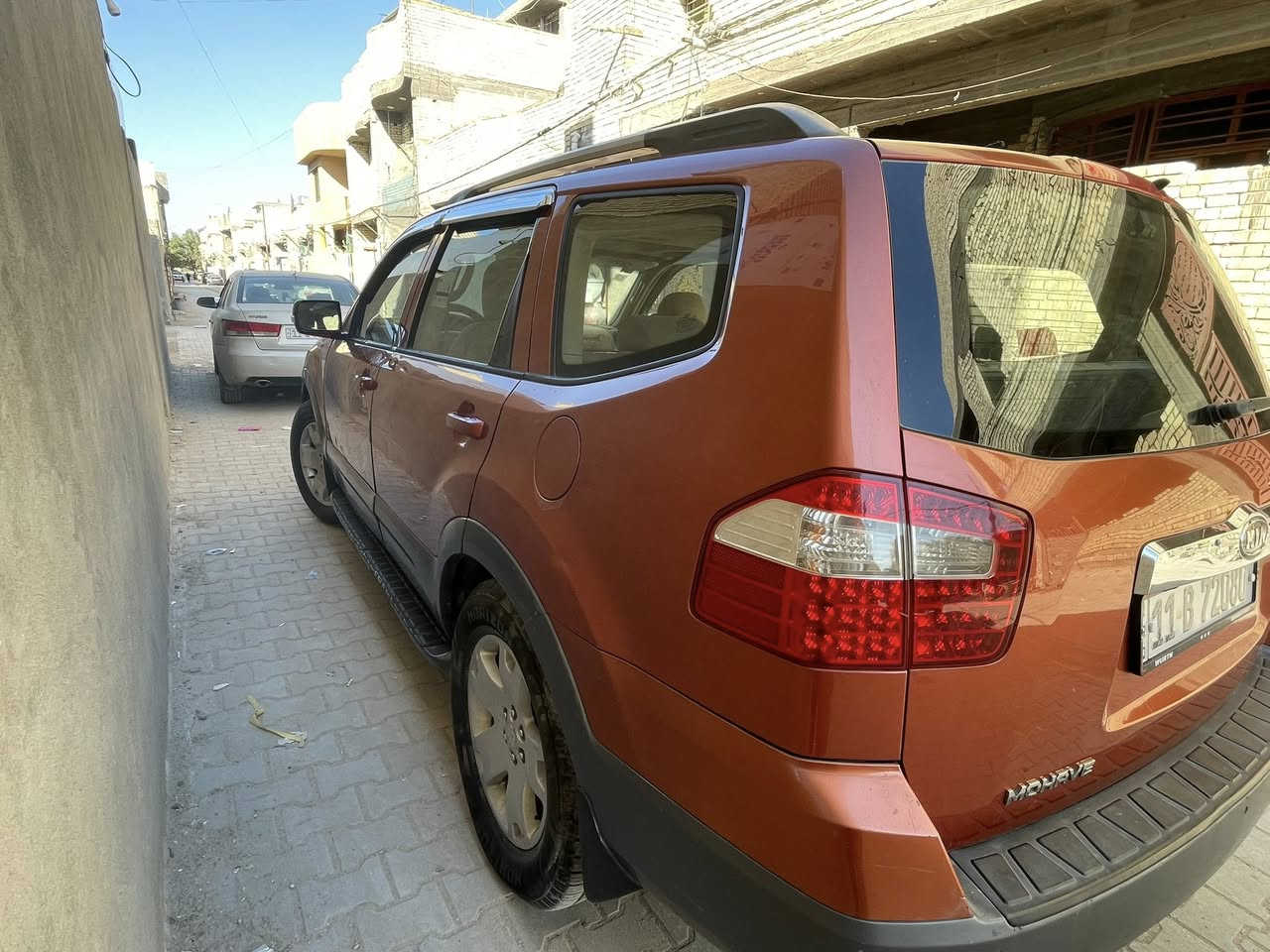 السلام عليكم للبيع موهافي  2009 خليجي
السيارة مكفولة من الصبغ عدى الدعامية الامامية 
وبيها بارد باب السائق فقط
محرك وكير وصدر مكفولة والصدر جديد امامي خلفي 
تبريد وتدفئة شغاله ومكفوله  
3 قطع تبريد 
فتحة سقف
كشن السائق كهرباء 
الجنطة شفط كهربائي 
دفع رباعي 
شاشة اندرويد
كاميرا خلفيه 
مرايه الداخليه كهرباء 
مري الجوانب شفط 

سنوية لسنة 2028 السيارة بأسمي السعر 125 وبيها مجال بسيط 
العنوان بغداد الشعلة 
للتواصل : ***********
