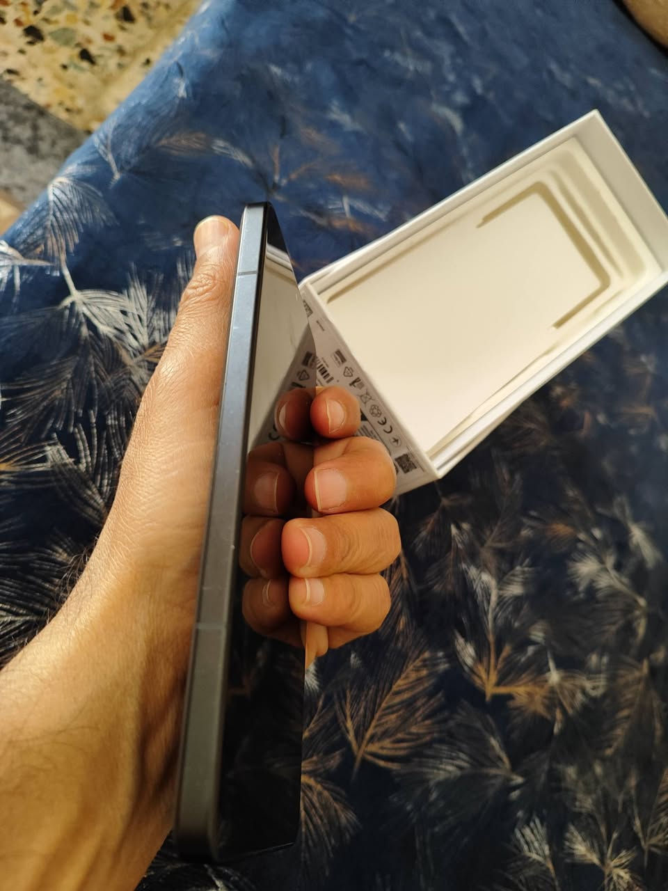 السلام عليكم 

شاومي 14 تي برو

ذاكره 1 تيرا
رام 12

شاشه امولد 144 هيرتز 
معالج دايمنستي 9300 بلس

الكامره 50+50+12 ميجابكسل
البطاريه 5000 شحن سريع 120 واط

للبيع او مراوس السعر 575

عنوان بغداد حسينيه رقم ***********
