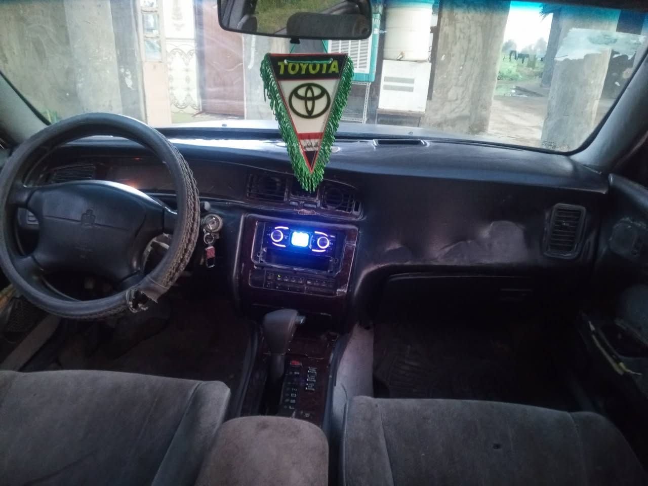 السلام عليكم ماجسته 1992رئاسي رقم انبار تحويل مباشر سياره بلاديه بس بيها طخات بصيطه وجارده سنويه ساقطه 
كير خير من الله محرك نص عمر  محرك ديلكو 2500تبريد شغال صدرها نص عمر كشن كهربائي سياره شيطلع عليها بل تحويل اني اسدد ولسباره شوف عينك السعر 30وبيها مجال للطيبين عنوان بغداد ابو غريب ***********
