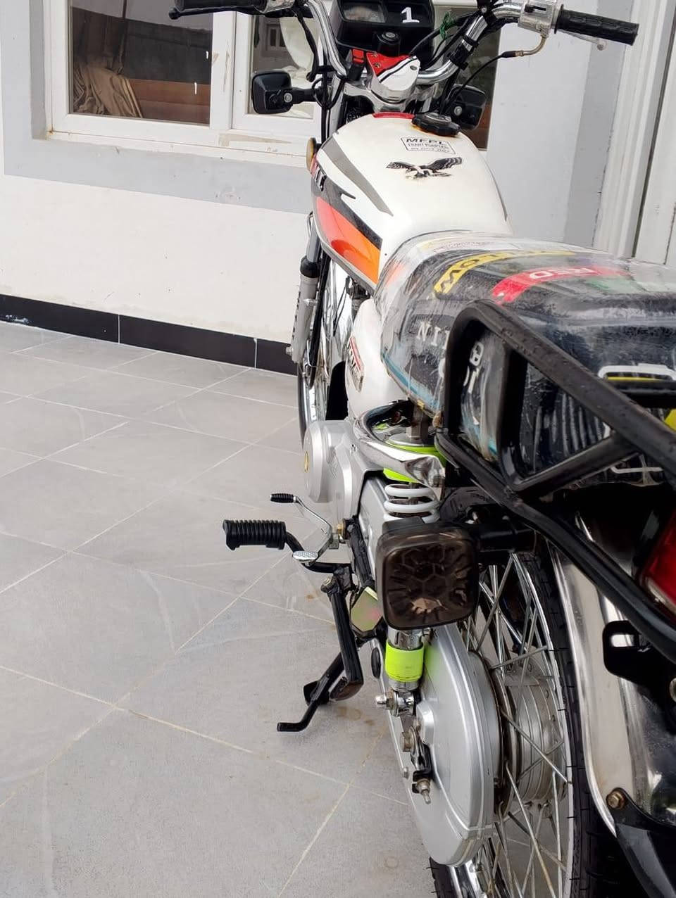 سلام عليكم دراجه نامه للبيه اورق كمله موديل 2025 سعر 550 وبيه مجال قليل مكاني ديالئ  لخالص هاذه رقمي بي واتساب واتصال ***********
