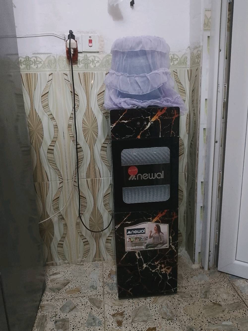براد للبيع سعره100بي مجال العنوان كربلاء طويريج الصكبانيه للتواصل /*********** البراد شغال وا يبرد وا كلش زين