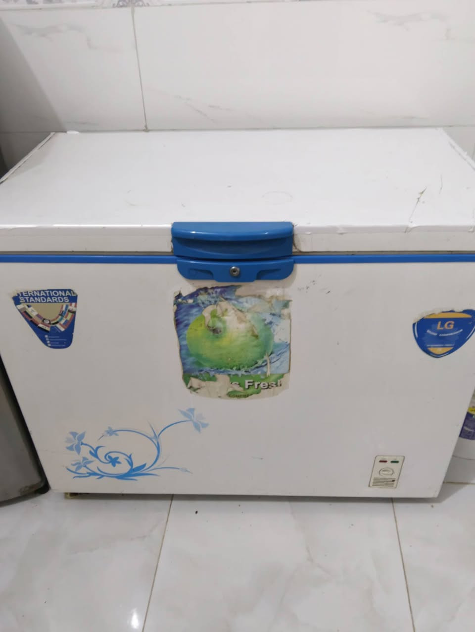 للبيع غراض بيت


**إذا كنت صاحب هذا الإعلان وتريد حذفه لأي سبب، رجاءا أرسل رسالة إلى الدعم الفني**