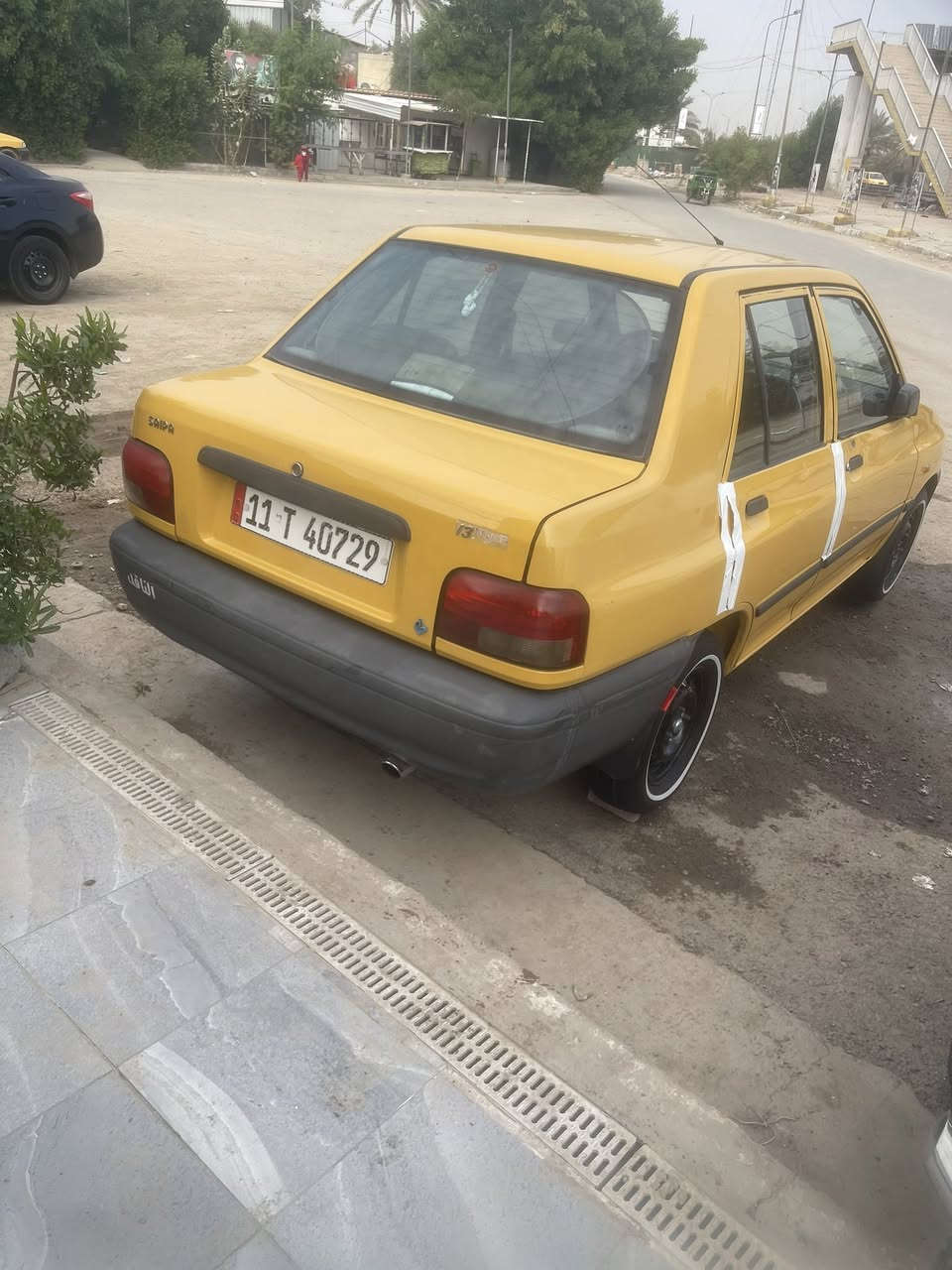 السلام عليكم سابيه للبيع 2015 سياره جديده شواصي مكفوله بس بنيد مبدل المكينه نص جبنه اتذب دهن كشر السياره حلو مدوشمه عام وسفاري تايرات جدد رقم إنكليزي رقم الهاتف***********  السعر 38 بيه مجال حك الجيه
