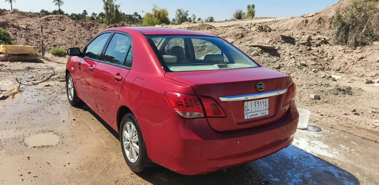 سيارةBYD 2014 طخه بجاملغ الامامي مثل ما وضح بصوره وباقي كفاله تشغيل بصمه تحكم استيرن كامره شاشه فتحه حساس محوره كير وعقل ومكينه كورلا 1800  داخل بيجي كشنات جلد امتياز كورلا بيها خيط بخار 
السعر 63 وبي مجال
للتواصل: ***********
