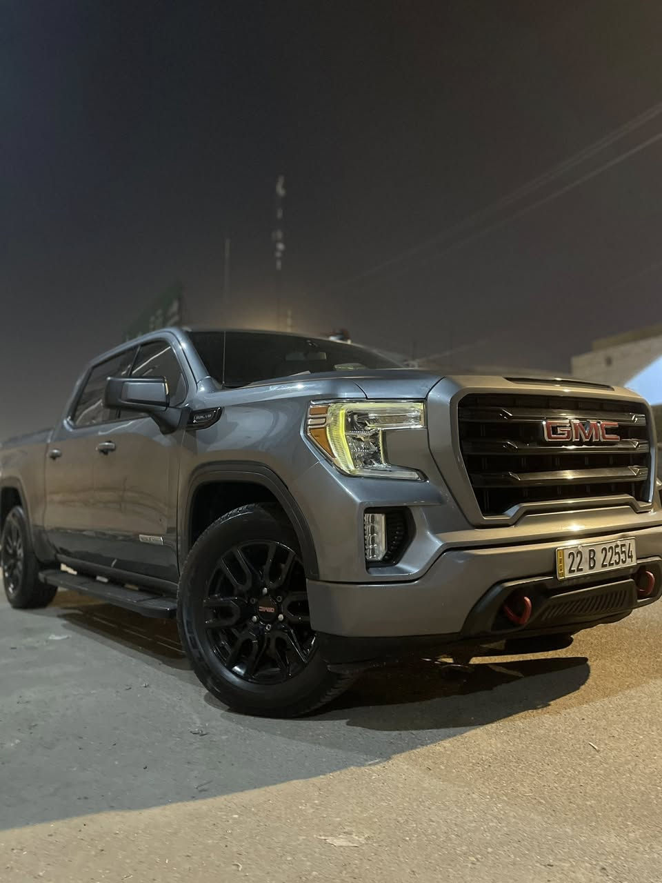 سلام عليكم ورحمة الله
GMC سيرا 2019 
8V 5300 
باب طويل وبدي كصير سيارة كفالة حادثهة كلش حلو بل ربع مال جاملغ الورة صبغ فقط مكينة كير كفالة سيارة جاهزة تخم تاير  رقم اربيل تحويل او وكالة 
الاستفسار: ***********
مكاني بصرة
