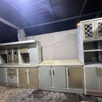 كاونتر مترين ونص وسنك متر  كله مرمر وعارضه كلش نضيف يخبل اي استفسار 07...