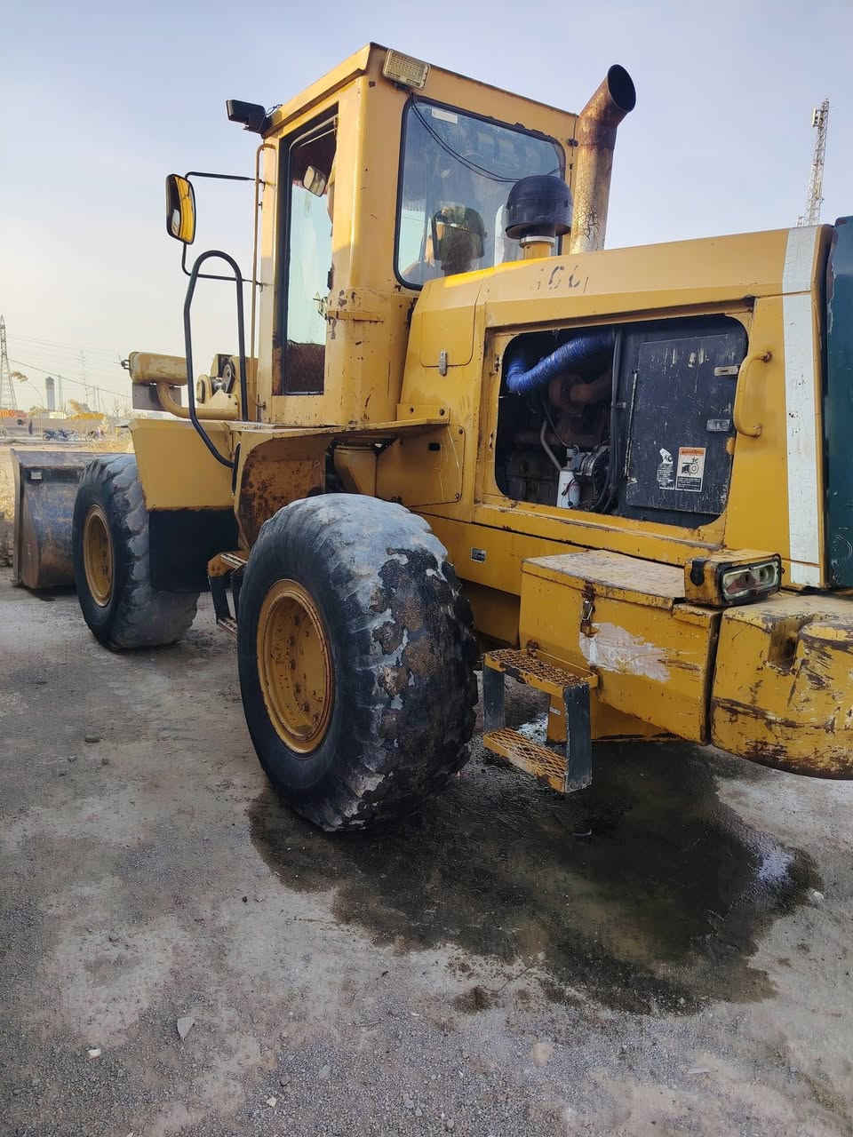 اسلام عليكم شفل زت للبيع موديل ٢٠٠٦ / حجم ٧٠ محرك مجفت جديد مكينه جاهزه  رقم بابل تحويل مباشر تايرات نصف عمر  للستفسار *********** مكانها واسط قضاء الحي  سعر ع خاص اني مكلف بنشر
