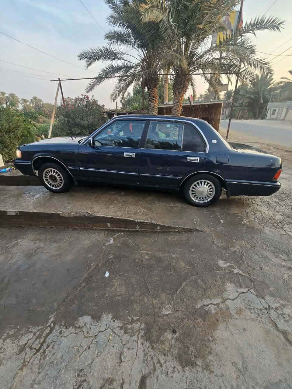 سلام عليكم للبيع أرنب فحل موديل ٩٥ سياره بيها ضربه جاملغ خلفي صوب السايق فقط مصبوغه عام بيها مكينه فيفيتي ٣٠٠٠ بيها براص رقم كركوك انكليزي  مميز بسمي شرط مداور بكل المحافظات حداديه خير من الله سعرها ٤٨ وبيها مجال مكان نجف ***********
