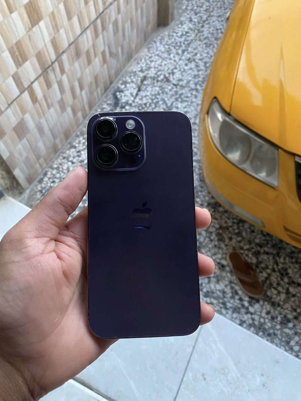 سلام عليكم ايفون ١٤ برو ماكس جهاز لوك كلش نضيف وكلة شغال مستبدل فقط شاشة افضل نوعية ٣ خيارت جهاز كلة شغال ماستر دبل شريحة z/AA جهاز ذاكرة ٢٥٦ سعرح٥٦٠ وبي مجال بصيط مكاني بغداد وتوصيل موجود داخل بغداد ***********
