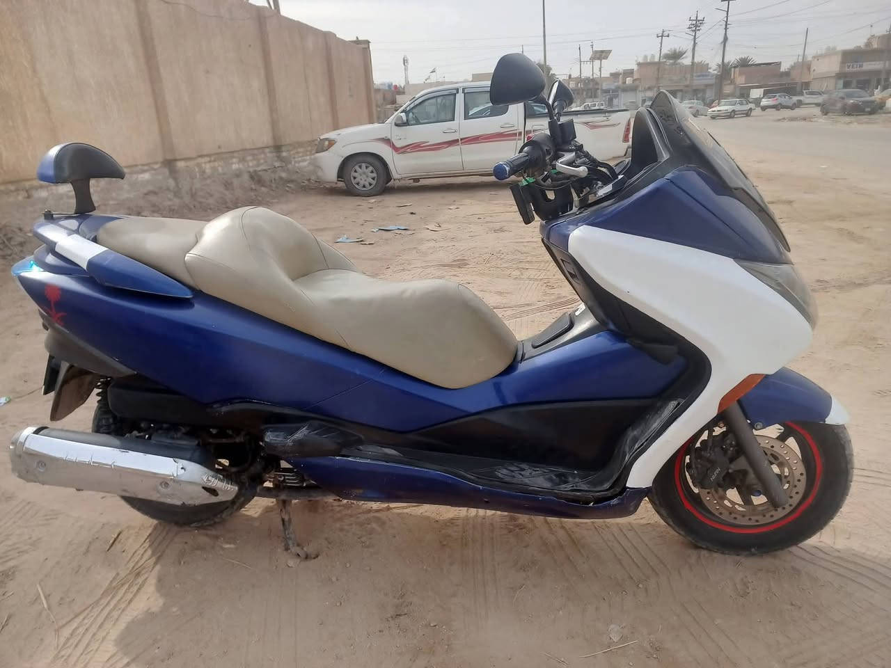 السلام عليكم دراجه فورزة 0/10 للبيع دراجه خير من الله كفاله كلها  كير ومكينة شلعه معدل نعومه كهربائيات شغاله  كير مكفول
اي نقص مابيها سعرها مليون و200 وبيها مجال ***********
المسيب حي المصطفى
