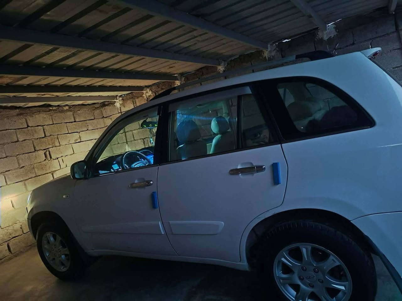 تيكو ٢٠١٢  السعر ٥٢  سياره مكفوله سونار مرفق بالصور كير ومكينه جدد كهربائيات جدد تدفئه تبريد شغالات تخم تاير جديد بطارية جديدة سياره جاهزه رقم انكليزي بأسمي تحويل ثاني يوم العنوان الكوت مركز المدينه الكفاءات الشراي يتصل على الرقم ***********
