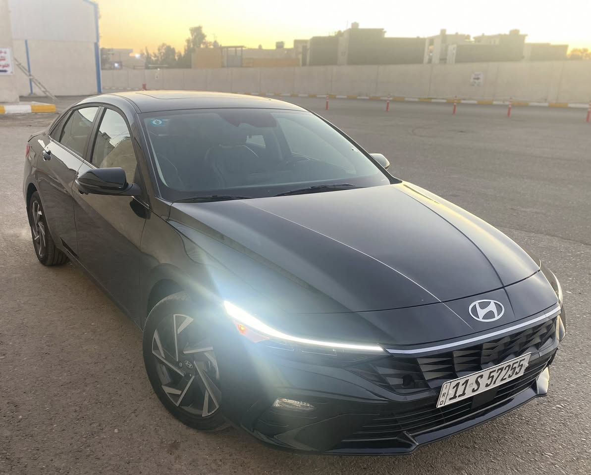 السلام عليكم
النترا هايبرد 
2025
رقم بغداد حره دخول جديد
ماشيه 3500 فقط
فول مواصفات 
محرك 1600
صبغ قطعه وحده البنيد فقط بدون دواخل بدون ايرباك 
السياره جديده جدا بدون اي نقص 
السعر  162$
للإستفسار *********** وات ساب
