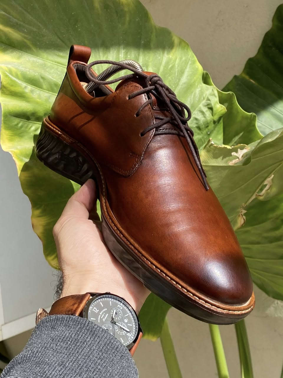 Ecco- st.1 ..size 43–(27.5) cm  مارکەی ئیکۆ ئۆرجنال ئەسلی قیاس ٤٣.. پرتوگالی 🇵🇹. خاوێنی 99/100..                                احذية بماركة ايكو اورجنال اصلي قياس ٤٣.صناعه من برتوغال طول القدم ٢٧.٥ النضافة ٩٩/١٠٠..يوجد توصيل ***********
