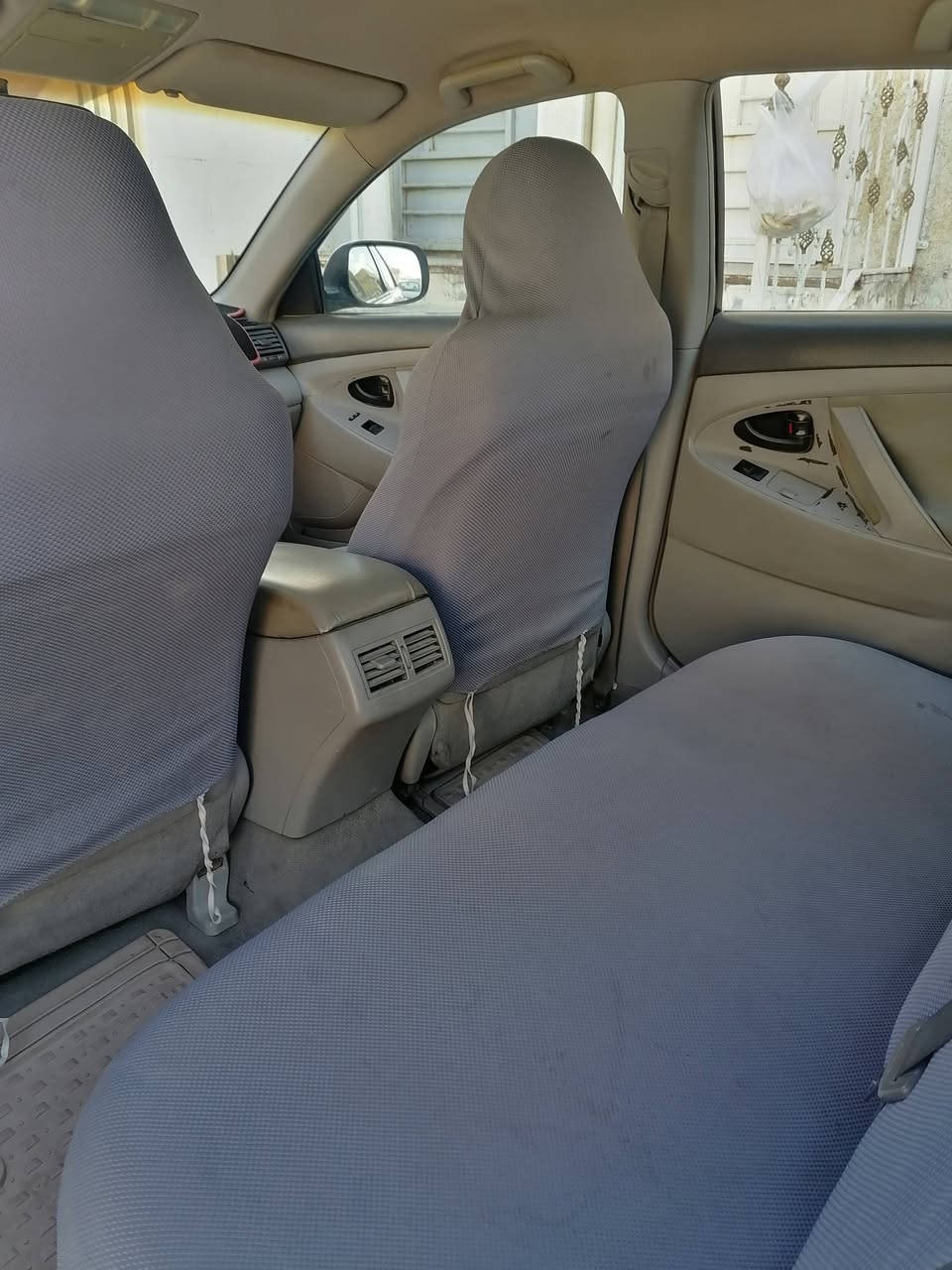 سلام عليكم
كامري ٢٠٠٨ خليجي
السعر ٩٥ أو بيه مجال
رقم  نجف  ألماني مميز بسمي 
كير مكينه خير من الله
حداديه جديدة  باتري جديد
المكان النجف  باقي التفاصيل اتصل
 ***********
