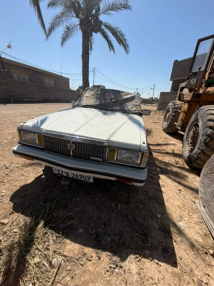 سوبر مديل ٨٢
سياره كلش جديده ع وضع الشركه مكينه بلادي كير عادي 
سياره بلاديه كلشي بيها يشتغل 
تبريد شغال تحويل مباشر مكاني بغداد 
سعرها ٥٥ بيها مجال بصيط 
***********
