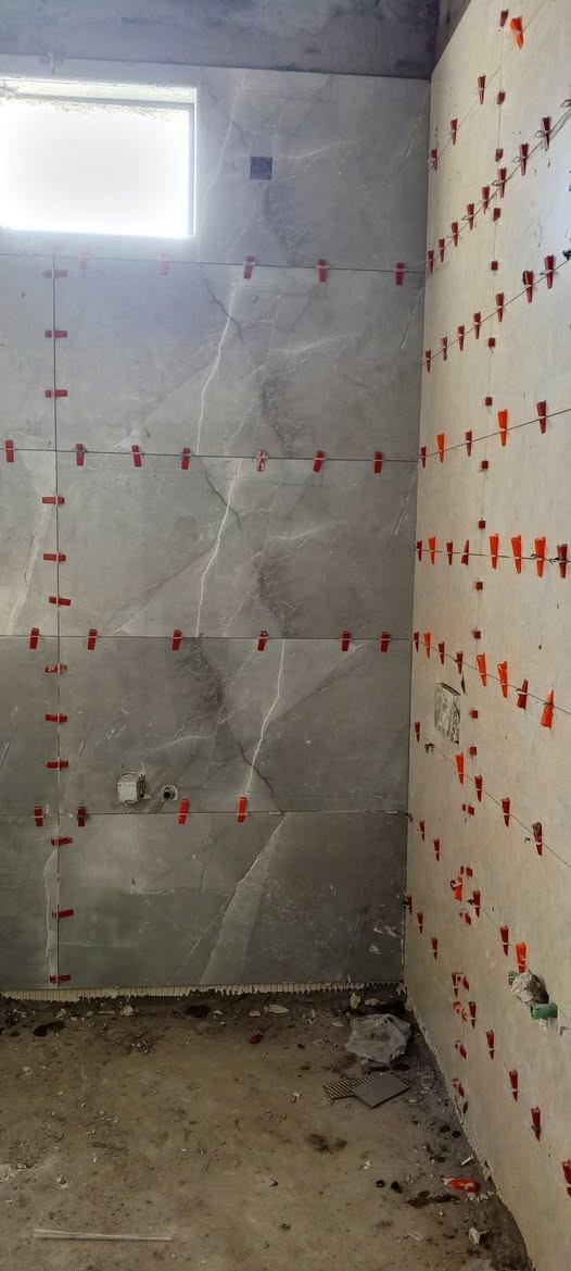 كادر سيراميك مصري متفرغ البصره شغل درجه اولى لتواصل واتساب ***********
