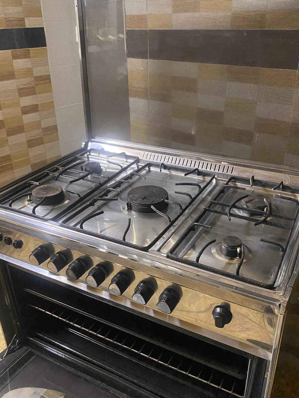 طباخ مصري  سعر ١٠٠ حالة جيده قابل للتفاوض مراسله خاص


**إذا كنت صاحب هذا الإعلان وتريد حذفه لأي سبب، رجاءا أرسل رسالة إلى الدعم الفني**