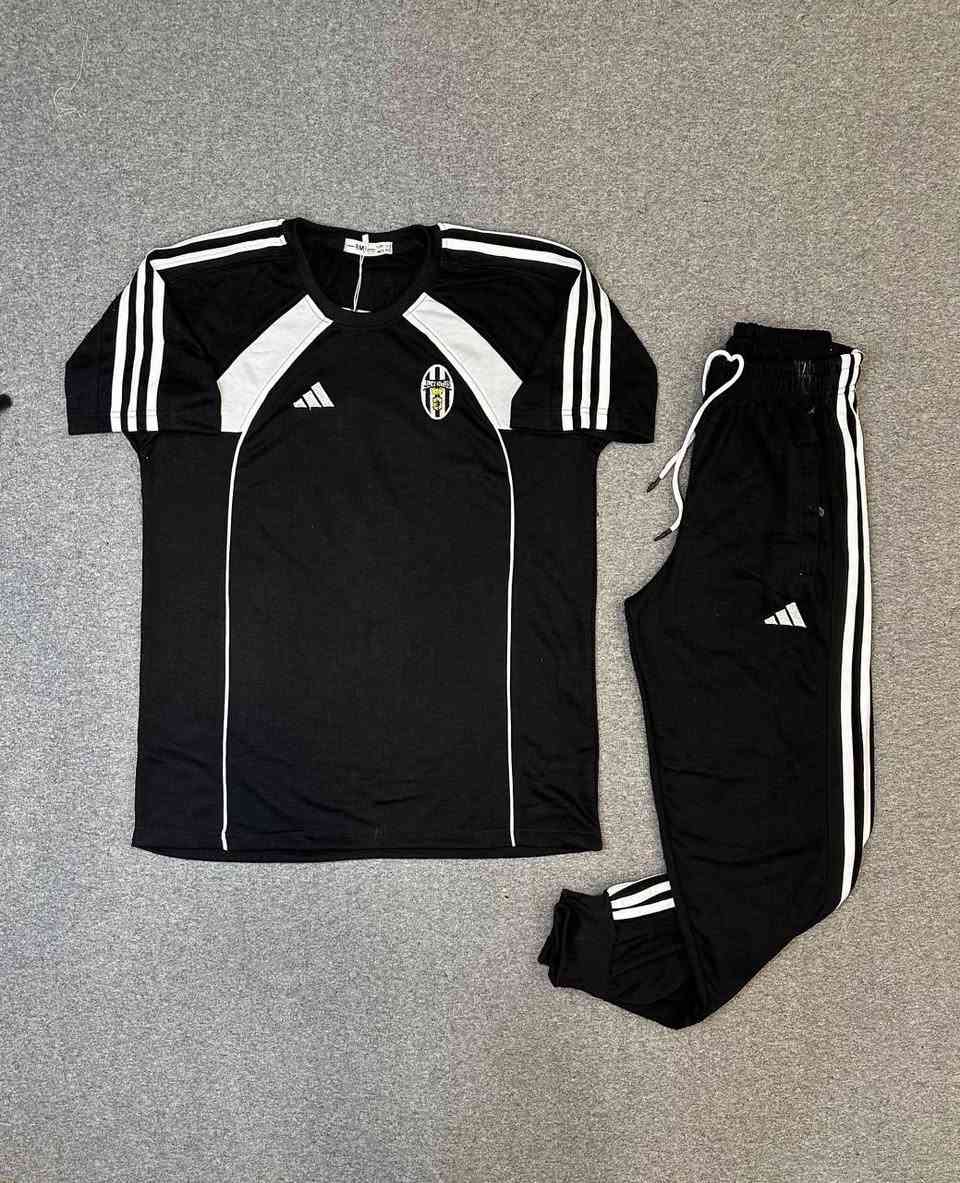 اتراك خامه سوري شرط الفحص
الشد 16قطعه 110
 قياسات L,XL, XXL, 3X


**إذا كنت صاحب هذا الإعلان وتريد حذفه لأي سبب، رجاءا أرسل رسالة إلى الدعم الفني**