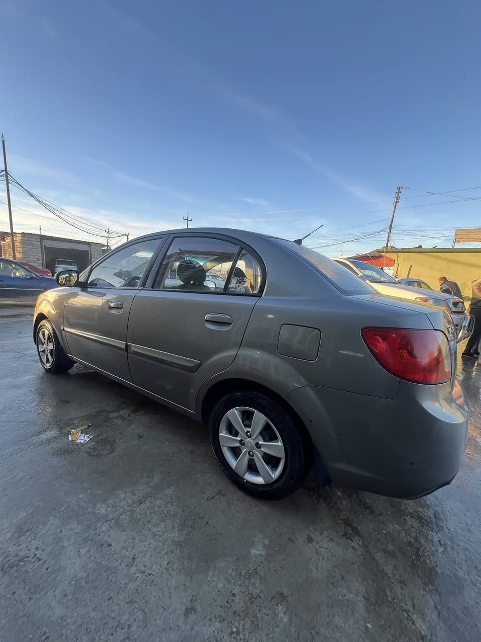 كيا ريو 2011
كليت تايتل 
رقم دهوك
كير عادي 
محرك 1.4
اشاير بالمري 
تحكم بالستيرن 
تدفئه تبريد شغال
سنويه الى 2029

السعر :93ورقه 

***********
