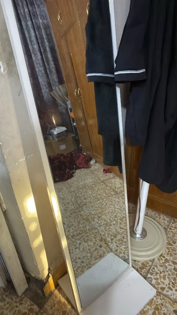سويتلكم تخفيض😂   شنو محد يشتري غرفة تركية 🙄 نزلت من سعرها لان مستعجله على بيعتها   غرفة تركية نظيفة بدون ضرر  ب ٢٥٠ الف  مكاني بغداد  اخذ سكرين للمنشور ❤️✨️


**إذا كنت صاحب هذا الإعلان وتريد حذفه لأي سبب، رجاءا أرسل رسالة إلى الدعم الفني**