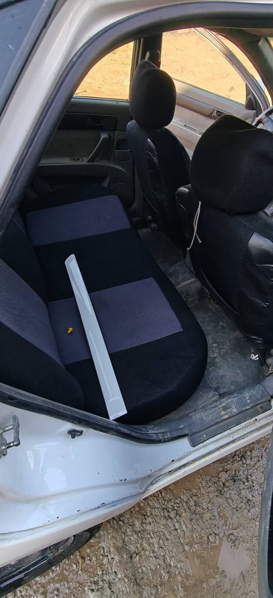 السلام عليكم اوبتره للبيع مال مزاد مصبوغه عام داخل نضيف تخم تاير جديد دوشمه جديده مكينة او كير مكفول مكفوله من الضربه للستفسار***********
