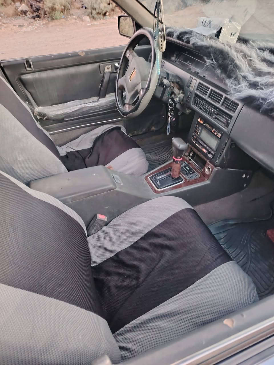سيارة 🚗 للبيع كيا بونتيشا موديل 1992 محرك بطة 2500 دشبول اكتروني تبريد شغال+ تخم تاير جديد للستفسار عبر رقم الهاتف *********** السعر 30 وبية مجال
