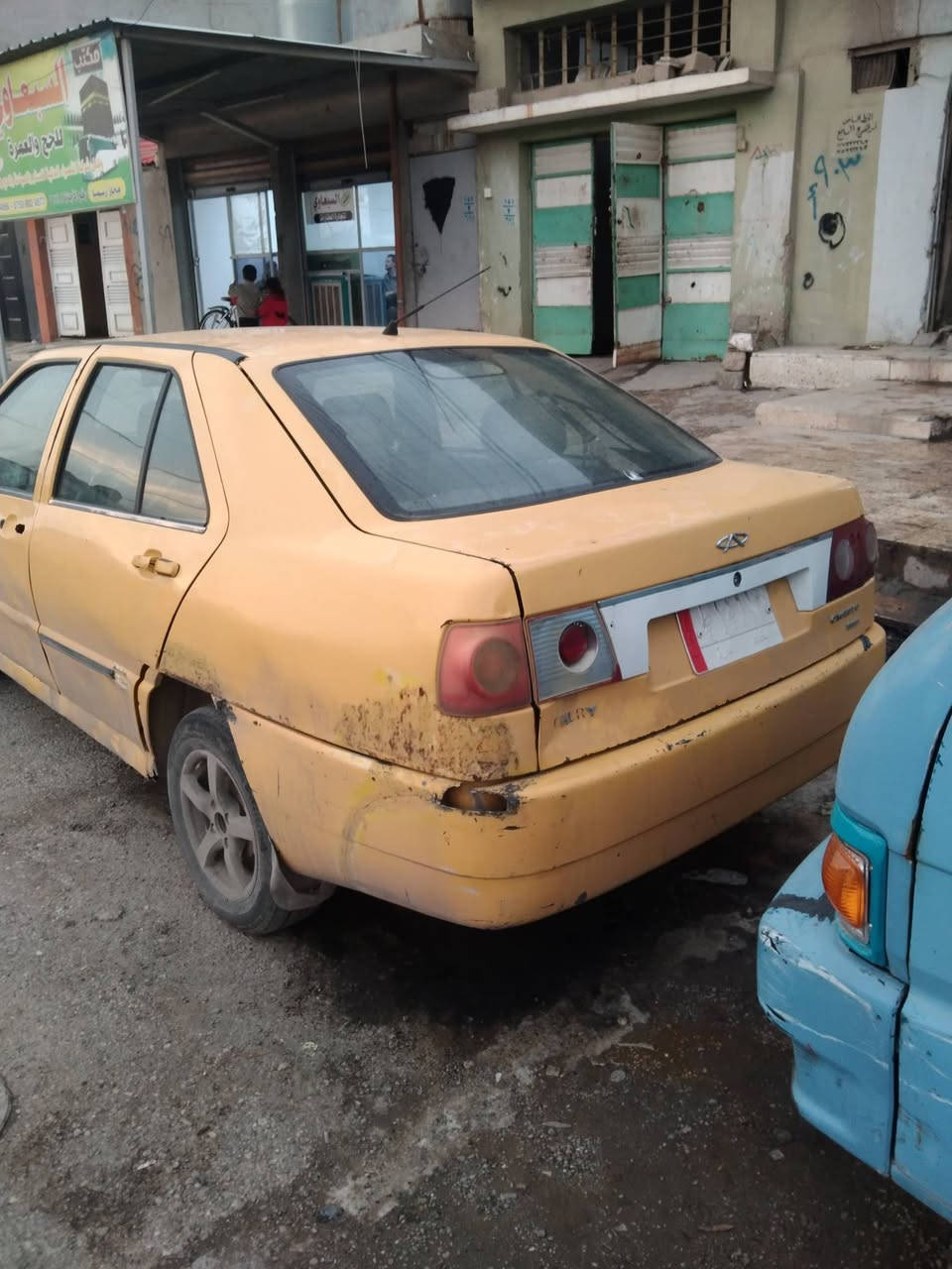 السلام عليكم كوين 2010  هيه غرامه ما عليه وشغاله أتروح وتجي سعرها 12 ورقه وبيها مجال موقعها الموصل حي القدس الشراي يخبر او واتس ***********
