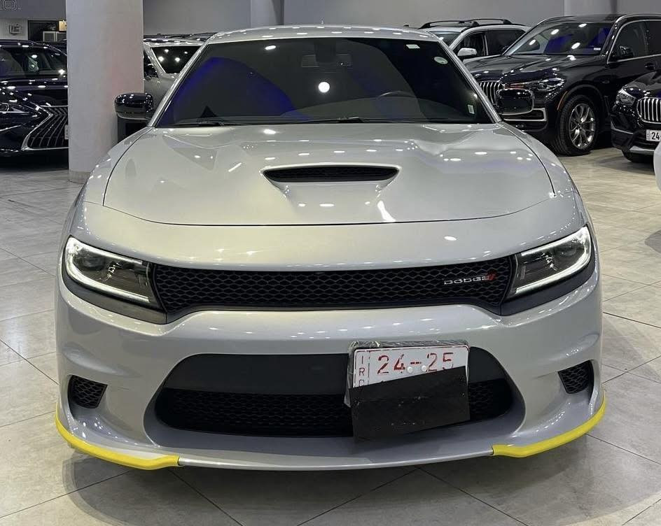 #الوحش_الامريكي
دوج جارجر جي تي Rt
DODGE CHARGER Rt2023
اللون:سلفر
عداد المسافات:٢٣ مايل
المواصفات: امريكي   فقط باب خلف السكن تبديل شركة
8سلندر محرك هيمى
كرسي كهرباء
كراسي سپورت(حضن)
كراسي تدليك
شاشة_امامية_كبيرة_اصلية_لمس_حراري_(11 inch)_الجديدة_كليا
نظام_خرائط_(نظام ملاحة)_navigation
مستشعر_صف_المركبة
نظام_مساعدة_بدء_التشغيل_على_المرتفعات
نظام_التحكم_بالاداء
نظام_قياس_قوة_المحرك
نظام_اطفاء_المحرك_فقط_عند_الوقوف_واعادة_تشغيله_تلقائيا_عند_المشي_
‏AUTO_START
نظام_التحكم_بالانطلاق
نظام_اعداد_نمط_القيادة
نظام_اعداد_النمط_الرياضي
نظام_اعداد_النمط_الافتراضي
مراة_زئبقية
كامرة خلفية اصلية
شاشة عرض الاعطال
تشغيل عن بعد
كروس سرعة
فول تحكم استيرن(جهتين امامي+جهتين خلفي)
شفتات كير بالاستيرن
دبل كير(عادي+أوتوماتيك)
ناقل حركة ٨ نمر
نظام_SUPER_TRACK_PAK
نظام_سپورت_SPORT
نظام مانع انزلاق ABS
حساس خلفي
مري تدفئة
نظام تحكم بمستوى الانارة الداخلي
نظام تحكم بمستوى الضوء الداخلي
لايت عدسة
لد نهاري
بك لايت LED
ويل_20_SRT 
مدخل
‏CARPLAY  
‏المكان دهوك
بدون ارقام كاتي دهوك
تترقم شمالي فقط تكلفة الرقم 16 ورقة 
للسعر 277$ورقة
للاستفسار 
***********
***********
***********
