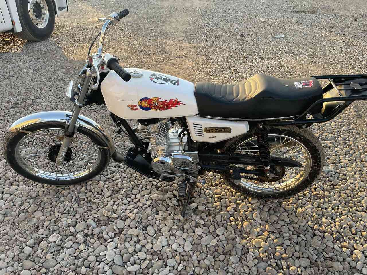 للبيع دراجه ايراني موديل 2023 محرك. ما مفتوح بشرط معدل نار؟ عنوان موصل سهل نينوي سعر 500 بيها مجال رقم***********
