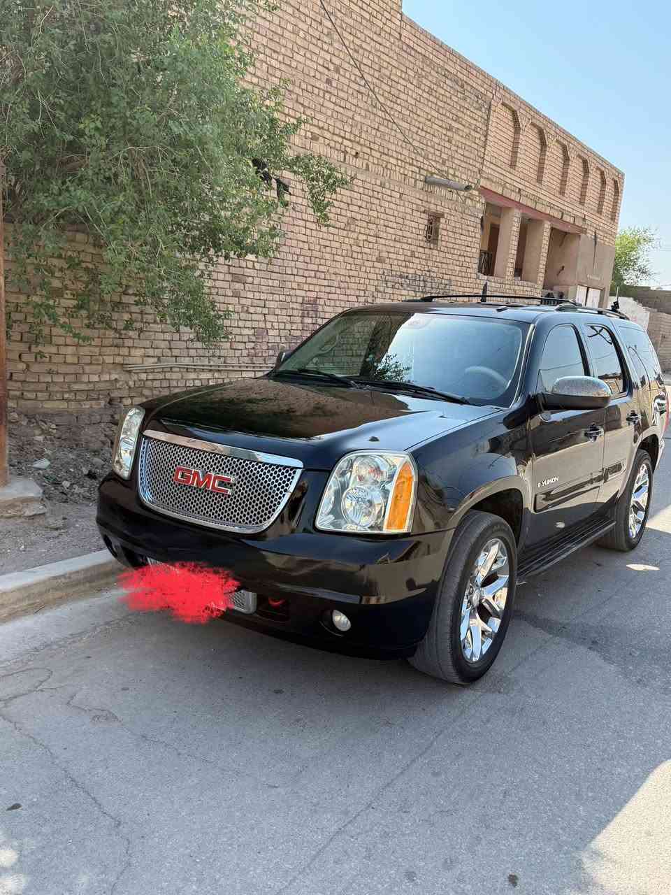 جمسي دنلي قصير للبيع فول السياره. دواخل اون لاين مقاعد منفصل وفول السياره. متوم سليمانيه طبق الأصل رقم انكليزي 
سياره جاهزه من كير محرك حداديه وتواير قبل سبوعين جديد الاستفسار *********** سعر 88
