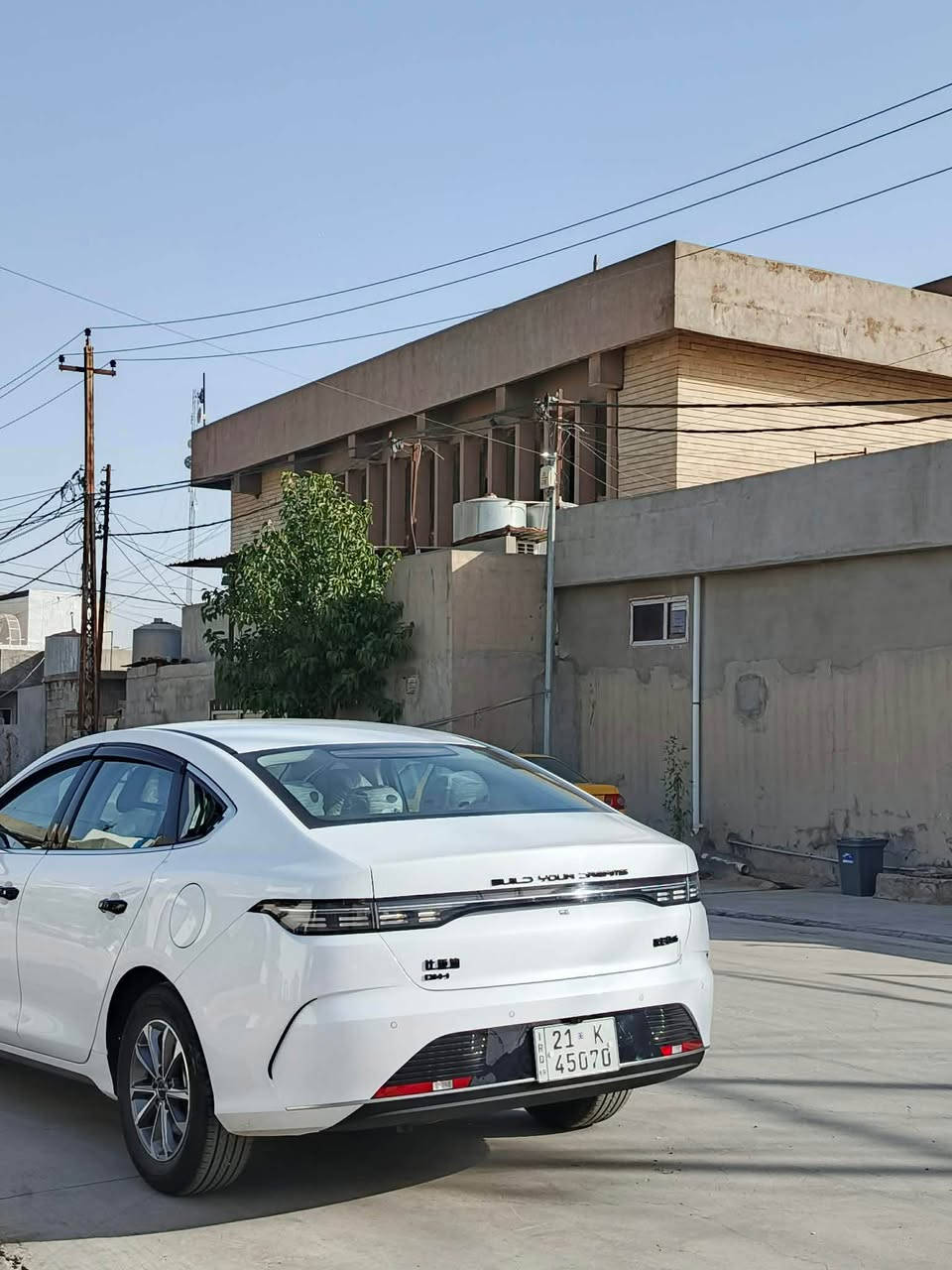 بي وادي ديسترويل موديل 2025سياره زيرو مرقمه كامله مكمل كماليات كوله جاهزه گاعيه قطع بلاك 
شرط تحويل سعر 128 عنوان كركوك 
رقم موبايل *********** كركوك, العراق
