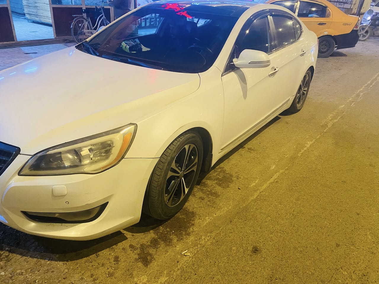 كادنزا موديل 2012بغداد خليجي
6 سلندر

فول مواصفات  
برده خلفيه كهرباء
صبغ بنيد وبيه ملاحضات بسيطه 
مكان السياره بغداد قرب جزيرة بغداد السياحيه 
السعر 108
رقم صاب السياره ‭0770 006 8655‬
مكلف بالنشر التواصل مع رقم صاحب السياره
