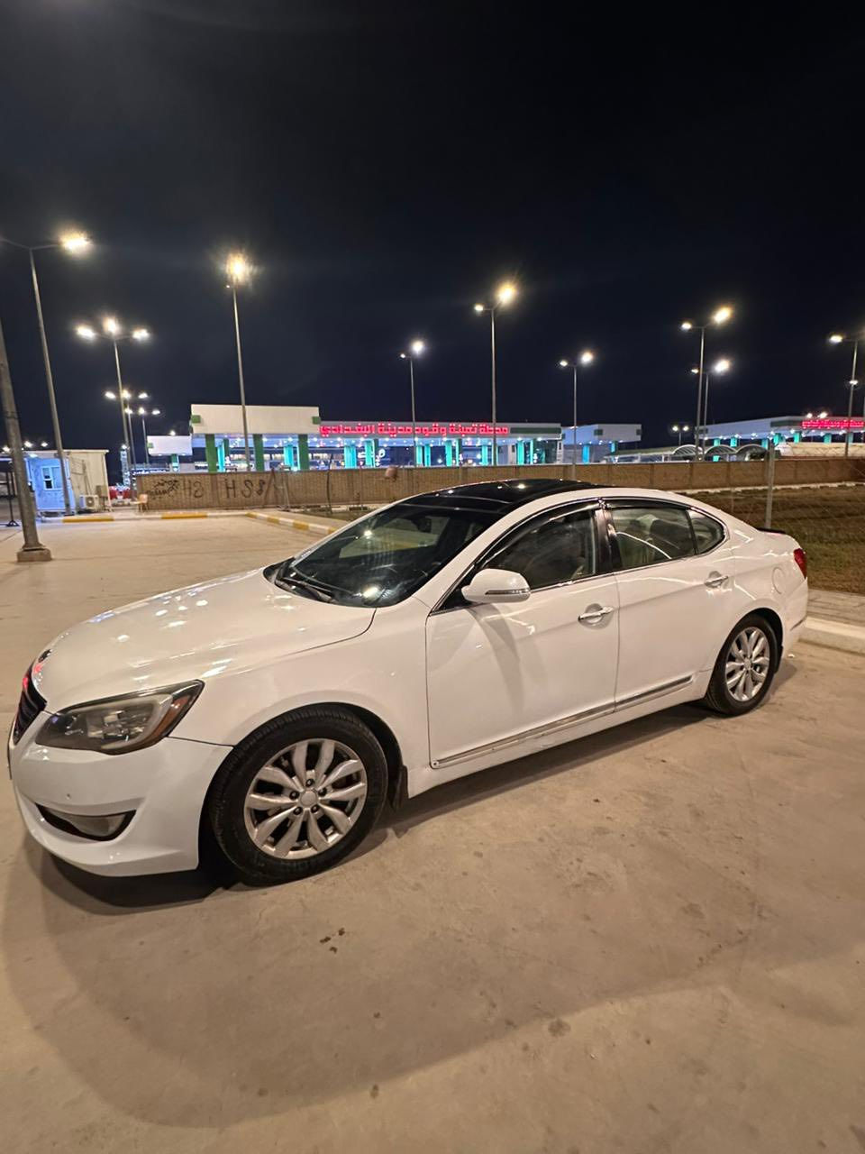 يا كادنزا 2011فول مواصفات ماشيه 200 سياره جاهزا مابيها نقص مصبوغه عام بدون قطع تبديل
رقم بغداد تحويل ثاني يوم 
مكان سياره ناصريه مركز 

سعرها 98 وبيها مجال قليل
***********
