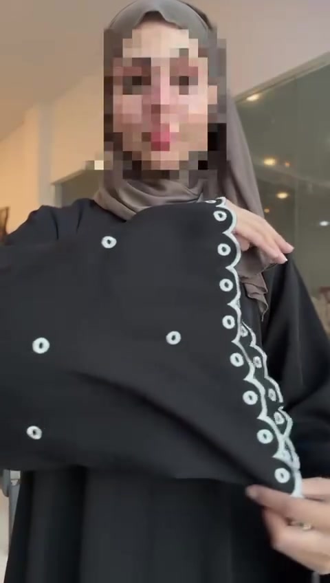 عباية كويتي سواد فاحم اناقة وفخامة والتفاصيل راقية*
قماش درجه اولى: جرجيت انترنت كويتي تصميم راقي ويناسب جمبع الاطلالات والقياسات*
تلبس من وزن 50 الى 120كيلوو 

السعر/ 30شامل اجور التوصيل

للطلب والاستفسار مراسلتنا خاص


**إذا كنت صاحب هذا الإعلان وتريد حذفه لأي سبب، رجاءا أرسل رسالة إلى الدعم الفني**