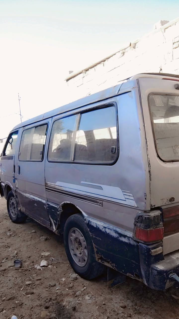 سلام عليكم كيه بسته لبيع مديل 94لماني مصفره خط وبحث كير وكسن مكفولات تخم تاير مكينه تنقص سياره بلاديه كهربايات دتخا وخارج شقالات كلهه مكان واسط صويره سعر 22وبيه مجال راعيهه موجود***********
