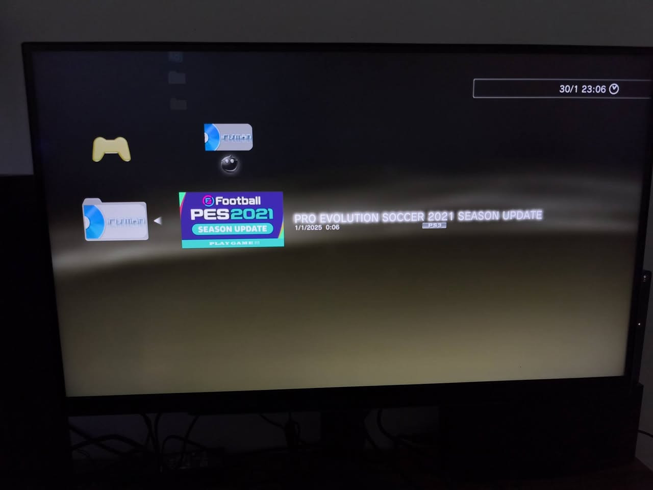 بلي 3 سلم مهكر
PS3 Slim
نظيف جدا
كامل الملحقات
جويستك عدد 2 + كيبل شحن + كيبل كهرباء + كيبل HD

يحتوي على 6 العاب
بيس 21
درايفر GTA V
Sniper elite 3
battlefield 3
سباق سيارات
The Toy story 3

السعر 115
العنوان : ميسان - الشبانه
للتواصل خاص او واتساب

***********
