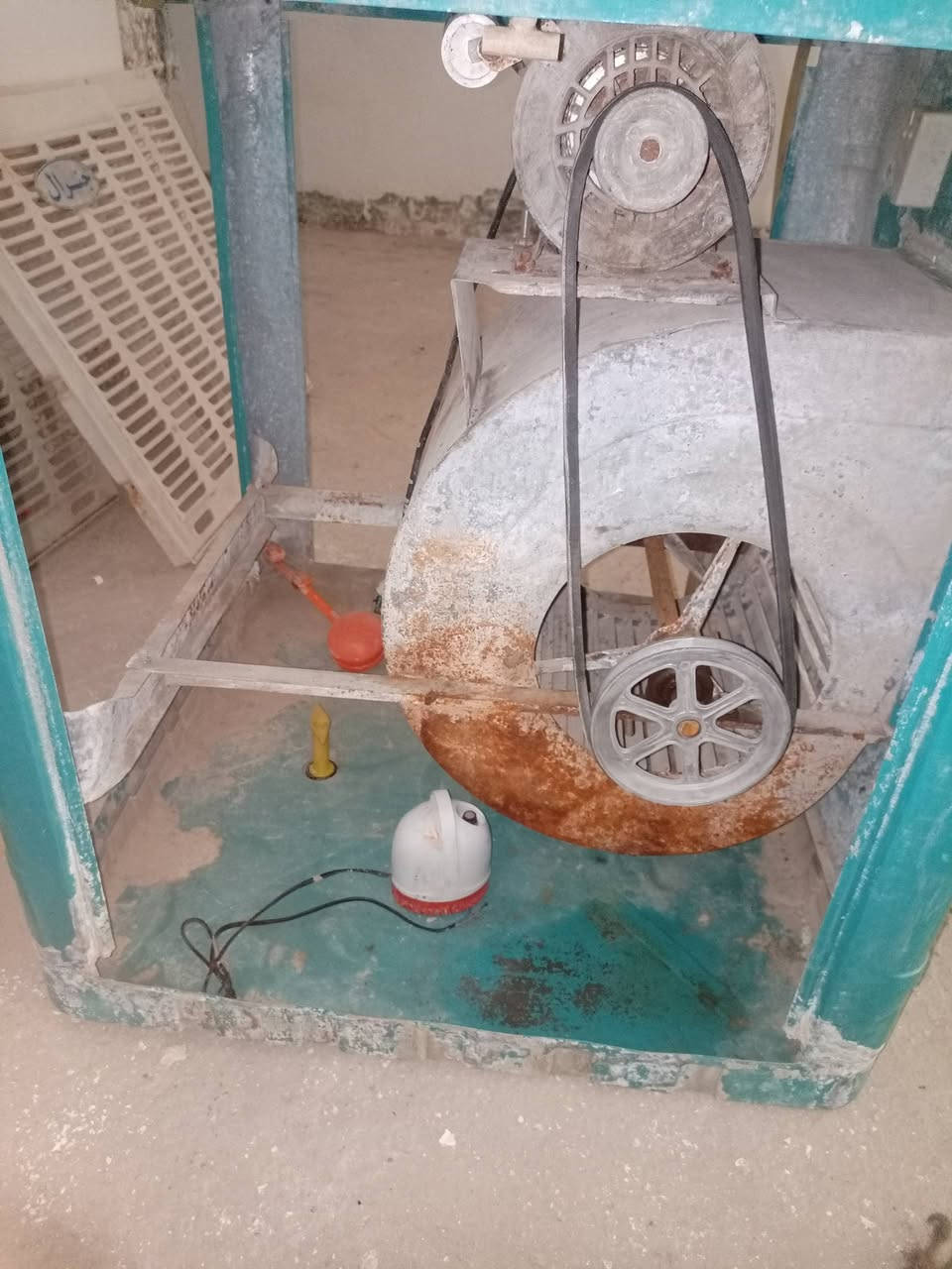 سلام عليكم مبردة البيع حجم ثنين ونص الحجم الجبير
سعر 65
للتواصل مراسلة الصفحة أو رقم ***********

