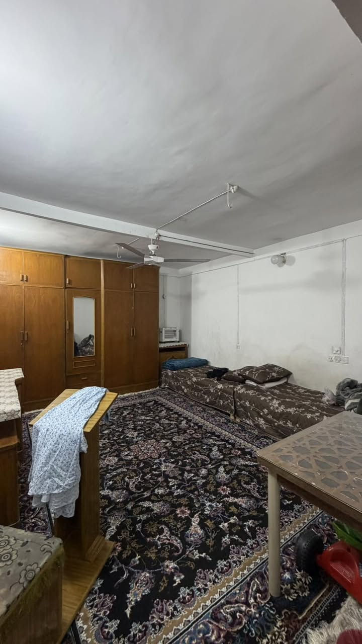 ﷽

#دار_للبيع🏠

#الموقع : حي الجامعه 🏘️قريب شارع العام جامعه سلام

#المساحه : كل الدار 90 م الوجه 4 ونص
نزال 20✨

#التفاصيل : الدار نضيف مرتب درجه الأمتياز نسبه بنائه
شارع 10+🪴
يتكون الدار من غرفه+صاله مطبخ +مجمع صحيات++منور طابق الثاني 1 غرف  وصاله  …………

🔻نستقبل كافة العروض السكنيه والتجاريه 🔻

#مكتب_دار _السلام للوساطة_العقارية 🌍
تسعدنا زيارتكم لمكتبنا 
📍في النجف - حي السلام- شارع ابو دجاج 📍

للمزيد من المعلومات والتفاصيل عن العقار والمعاينه الميدانية يرجى الاتصال على 
(***********) (***********)
