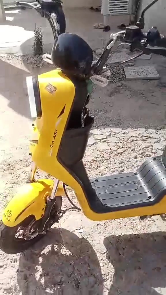 دراجه شحن نوع R009بطريات 5المصطره الدراجه نضيفه السعر 400وبي مجال التواصل خاص


**إذا كنت صاحب هذا الإعلان وتريد حذفه لأي سبب، رجاءا أرسل رسالة إلى الدعم الفني**