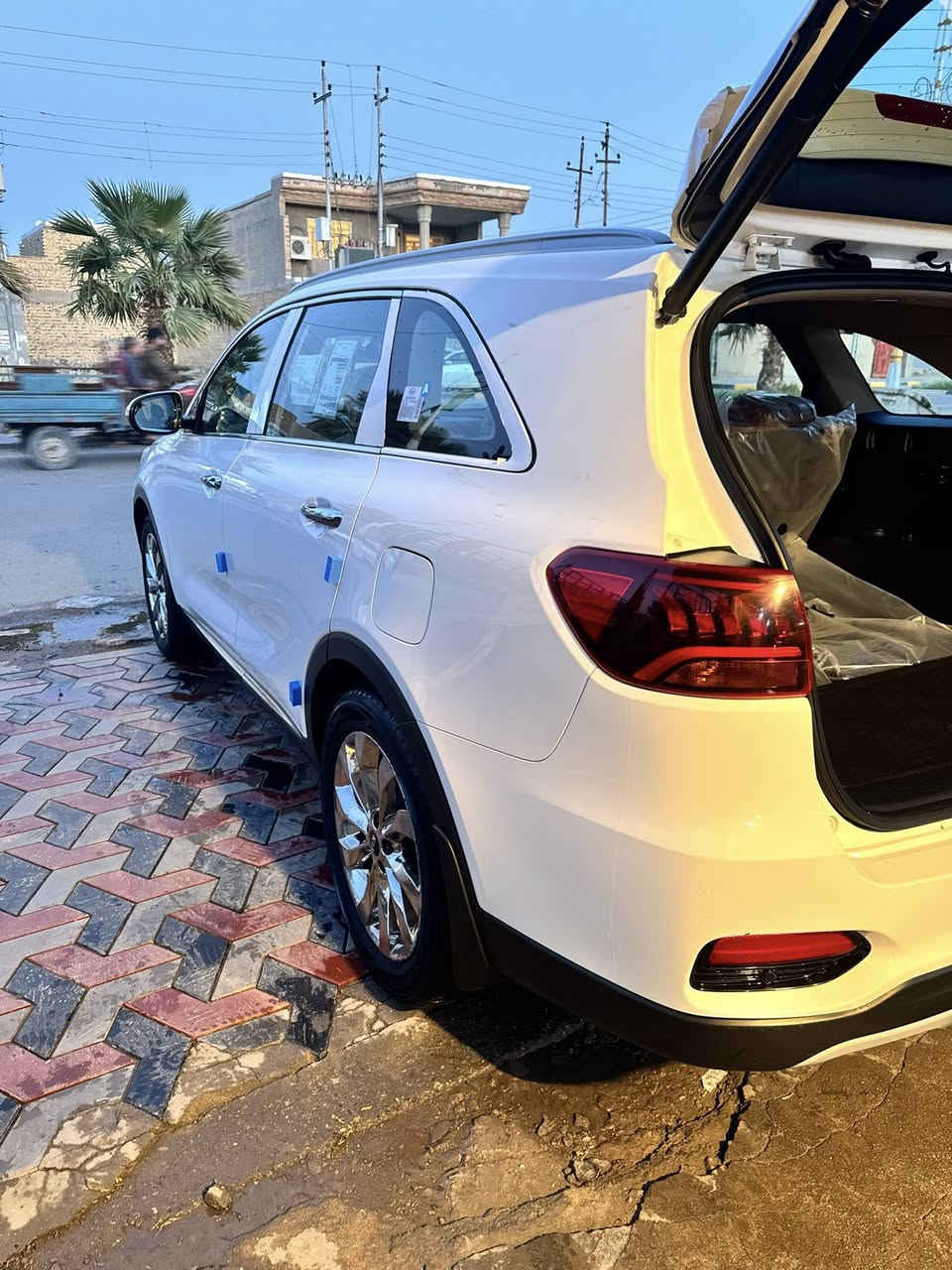 سورنتو خليجي مديل 2020 مكينه 3500 مكفوله من كلشي ماشيه 70 الف فول عده اربع كامرات 
 مكان سياره ميسان قضاء الميمونه *********** ترهم مراوس سعر 258
