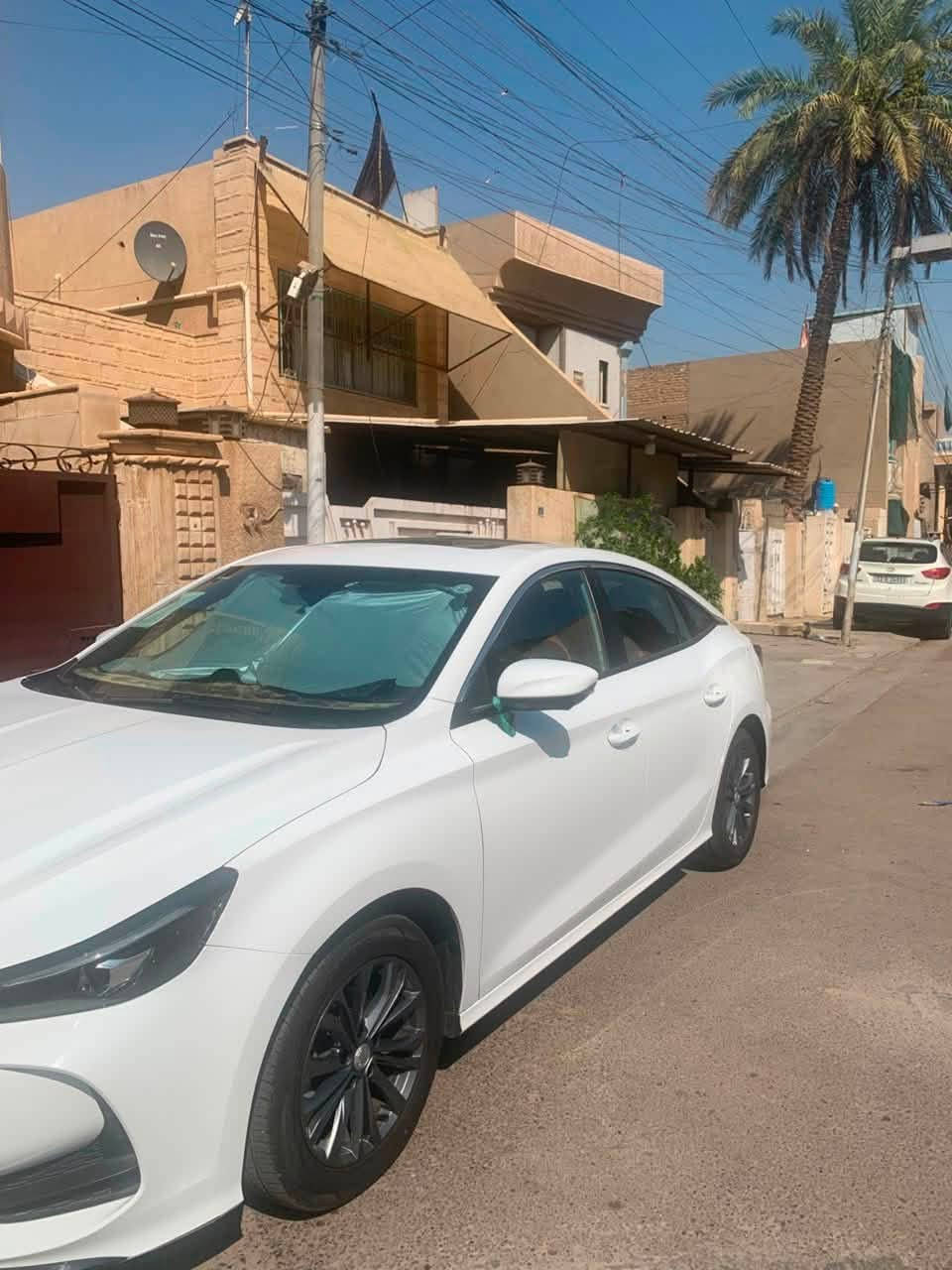 سلام عليكم Mg جيتي فول سياره ماشيه ١٤ ألف رقم أربيل  سياره باسمي   سعرها ١٢٢ وبيه مجال  ***********
