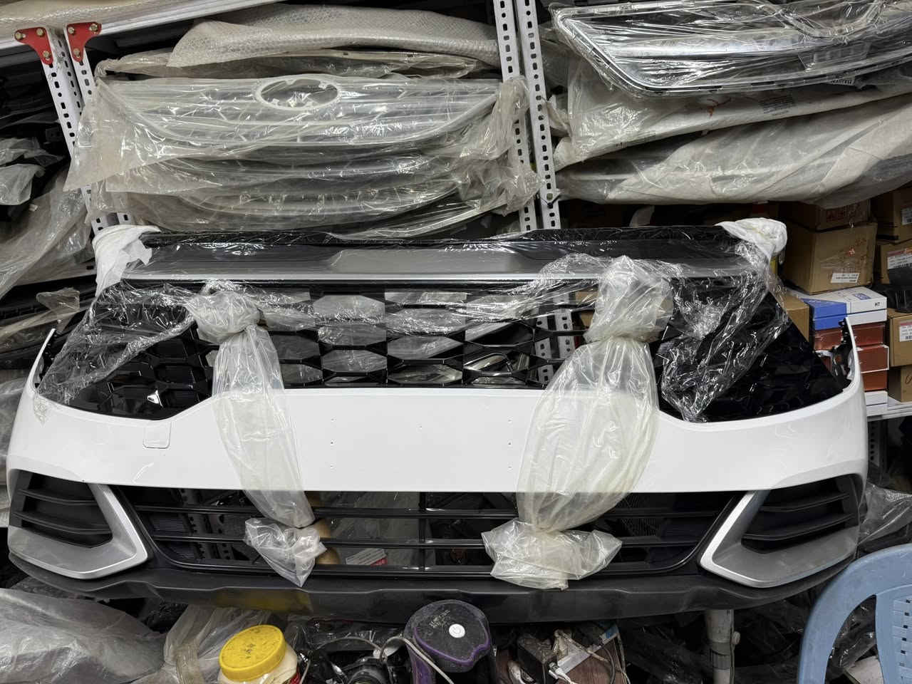 🔥زوروا موقع شركتنا - شركة كارزون لقطع غيار السيارات🔥
اصفر تكسي كلشي موجود 
بنايد جاملغات لون مطابق جديد بالكارتون 
مئات اللايتات وانواع الايتمات امريكي وخليجي ودعاميات وبنايد وجاملغات شوف الصور للاخير 

لايتات فاخرة الصنع - دعاميات لون مطابق ١٠٠٪؜ 
مجمع كارزون - بغداد حي الجامعة نفق الشرطة مجاور البريد 
*********** _ واتساب

#دعاميات #لايتات  #النترا #سوناتا #اوبتما #سيراتو #فورتي #اكسنت #ريو #اوبترا #افيو 
#سورنتو  #توسان #توكسان#سيارات#جارجر #اوباما#جيكلاس_اسود #كرة_قدم #ريال_مدريد #برشلون #ليفربول #ايران #امريكا#لايتات #مارسدس #دعاميات
