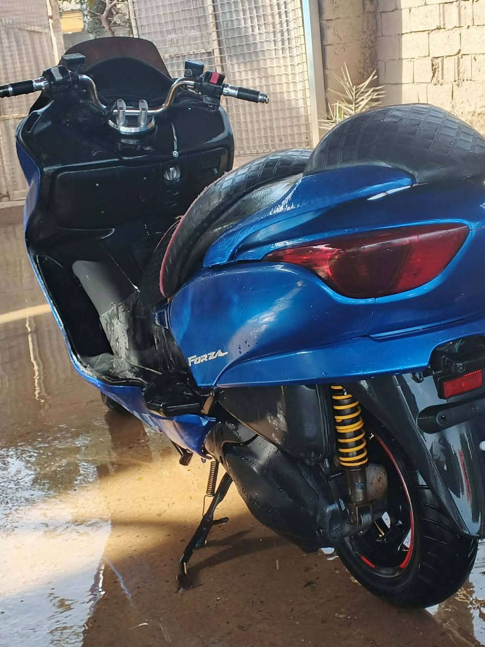 فورزة صفر8 دراجة نضيفة وكلهه شغالة وحلوة كير ملغي ومكينه مفتوحة مرة وحدة يعني تجفيت كله جديد واصلي غراض 🫡متواجد خاص


**إذا كنت صاحب هذا الإعلان وتريد حذفه لأي سبب، رجاءا أرسل رسالة إلى الدعم الفني**