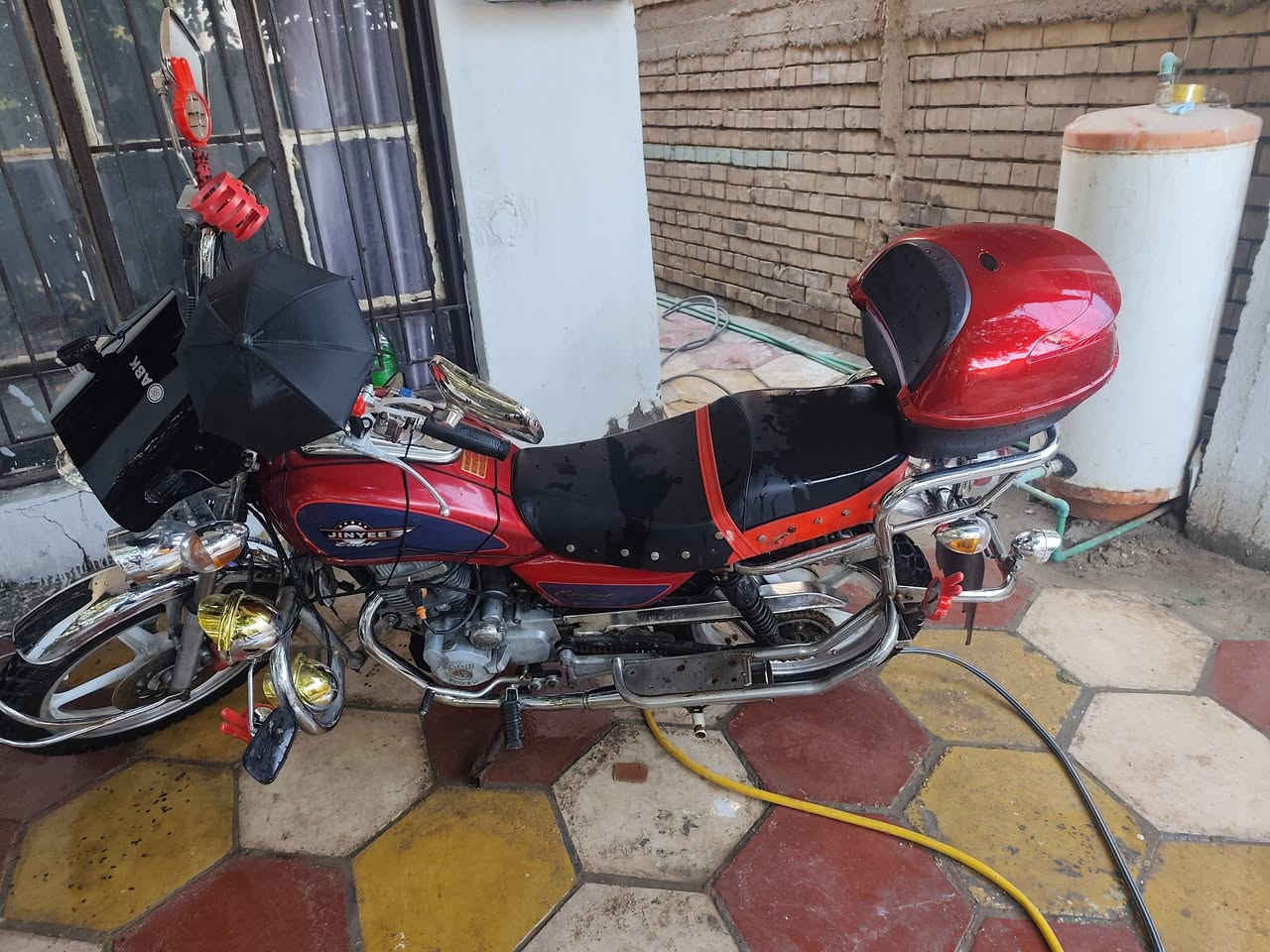 السلام عليكم
جونده موديل 13
 تعمير 25 
أصولي ، وكيلها حيدر جبرين 
نگره سلف 
الكهربائيات كلها شغاله 
المكينة مفتوحة 
النظافة كدامكم 
المكان الديوانية قضاء الشامية 
السعر 650 وبيها مجال


**إذا كنت صاحب هذا الإعلان وتريد حذفه لأي سبب، رجاءا أرسل رسالة إلى الدعم الفني**