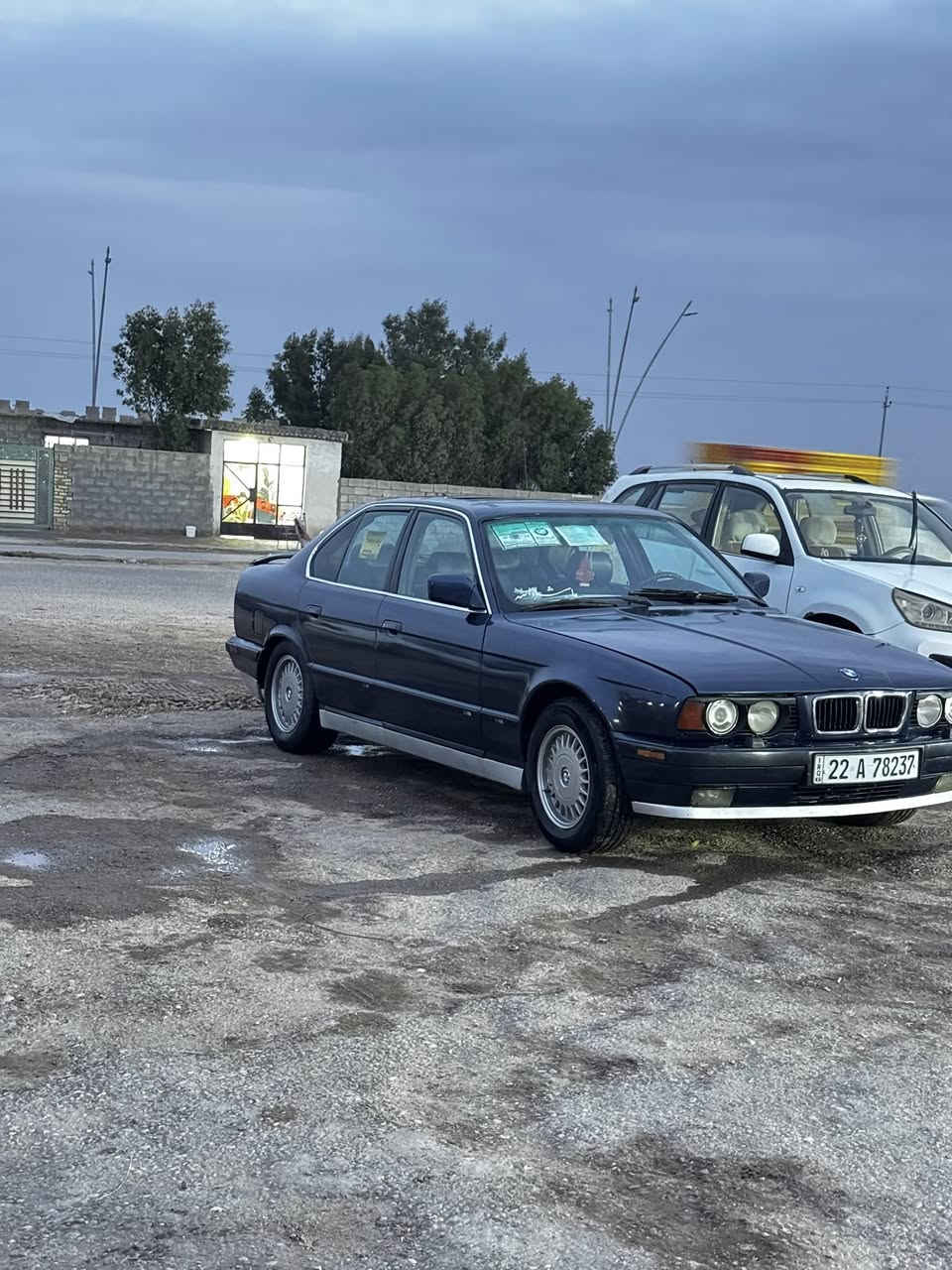 + •
السلام عليكم
للبيع520 موديل 1990 رقم اربيل تريد تحويل تريد وكاله سنويه لل 2030 السياره شوفت عينك مكينه كير مكفولات بدون ضربه السياره تجي تكلب وتشوف وتقتنع وميكون خاطرك الا طيب مكان السياره كوت قضاء النعمانيه السعر 60 وبيه مجال وبعض الاوقات موجوده بغداد عويريج 
***********
