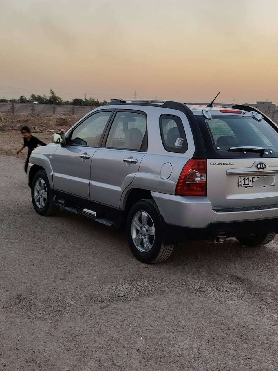 السلام عليكم سبورتج 2009  خليجي مكفوله كفاله عامه كشر وكير  محرك واكسن   تبريد + تدفئه كشنات تبريد رقم بغداد سنويه مجدد 2030
***********
