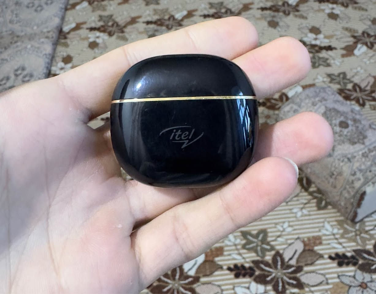 سماعة ايتل استخدام قليل اصليه السعر 20 وبيها مجال قليل *********** عمارة, ميسان
