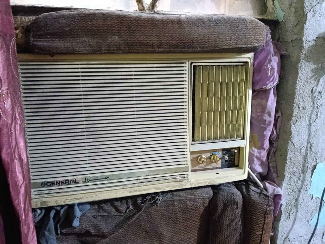 مكيف جنرال 2 طن الاصلي شرط التبريد جاد بشراء اتصال***********
